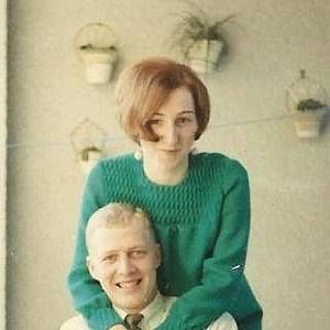 Meet your Posher, Elli