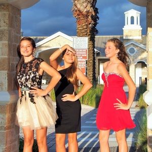 Beautiful lace trimmed homecoming dress