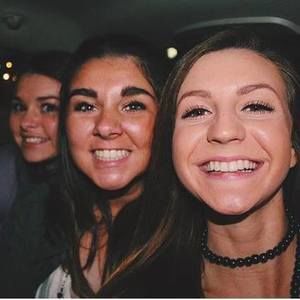 Meet your Posher, Laine