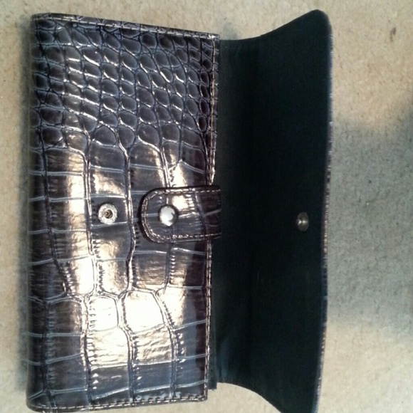 Wallet - Picture 2 of 4