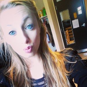 Meet your Posher, Lexi
