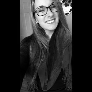 Meet your Posher, Erin