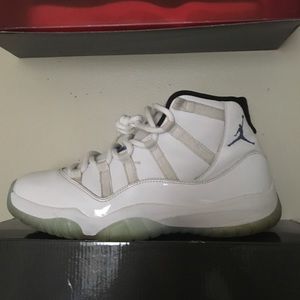 Jordan legend blue 11s