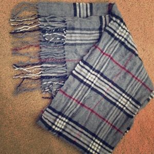 Burberry-like scarf