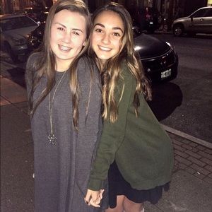 Meet your Posher, Jillian