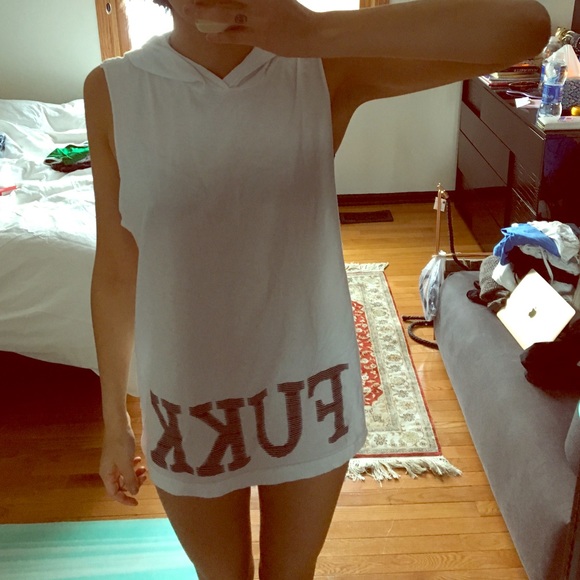 long cut off tee w/hoodie