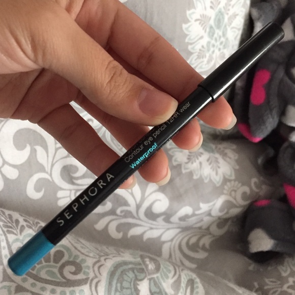 Makeup bundle - Picture 3 of 3