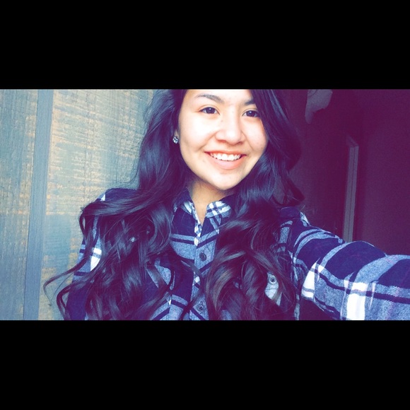 Meet your Posher, Kiana