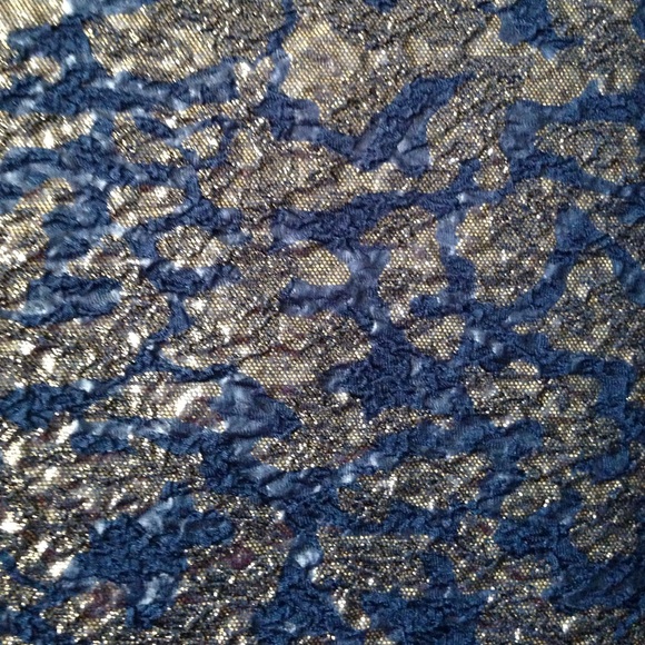 Navy/Silver 3/4 top - Picture 4 of 4