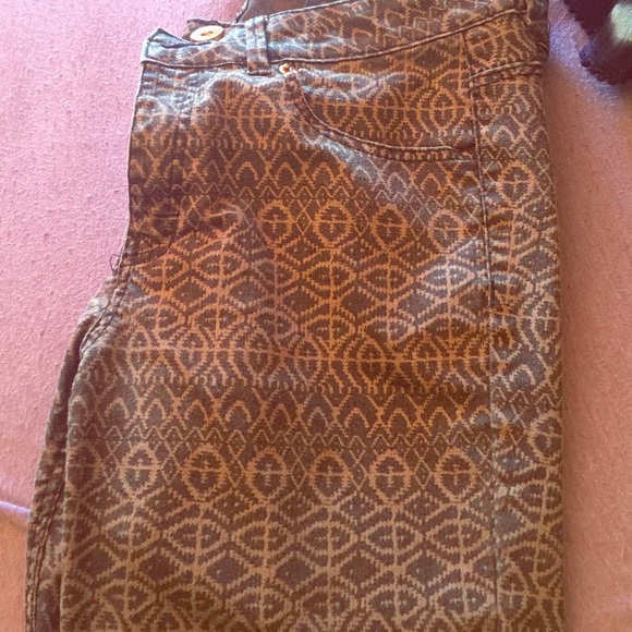 Stylish H&M Tribal Skinny Jeans