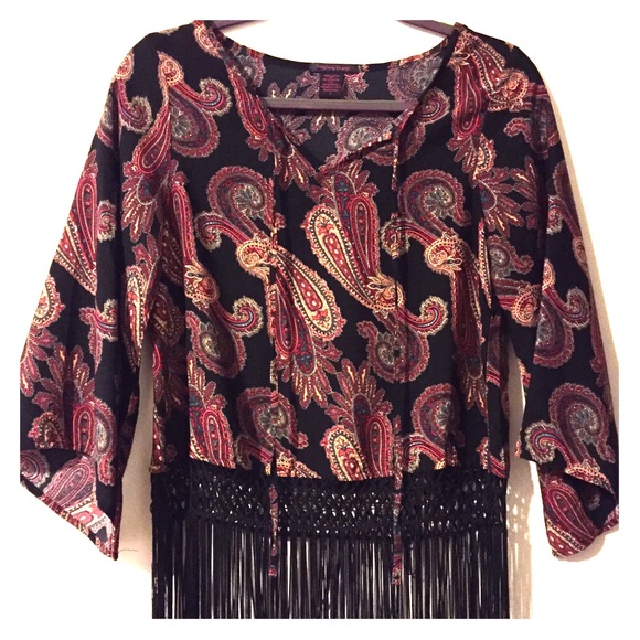 Crop top with fringe