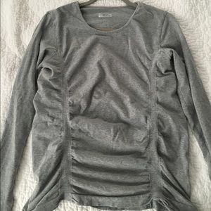 Athleta gray long sleeve top. Never worn.