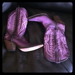 Women cowboy boots size 25 = 8.5