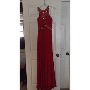 Red Sherri Hill Prom Dress
