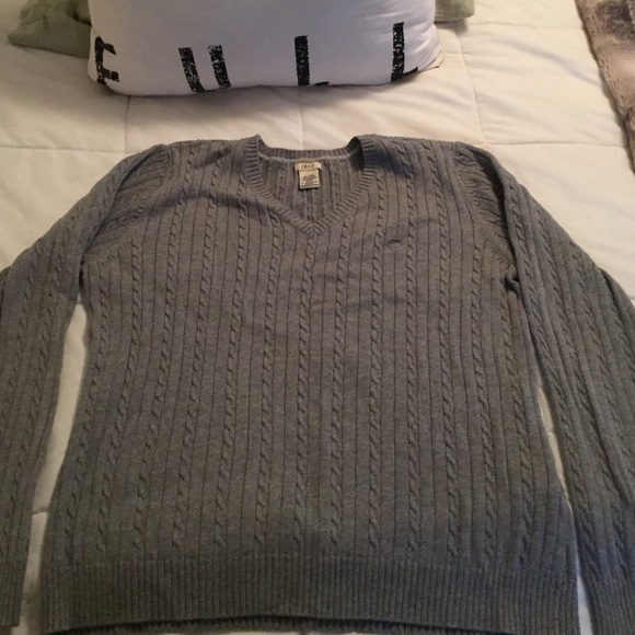 Sweater bundle !! ☃IZOD ! Grey, Baby blue, Green