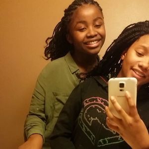 Meet your Posher, Gaisha