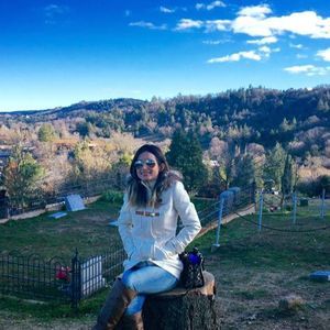 Meet your Posher, Rhayra