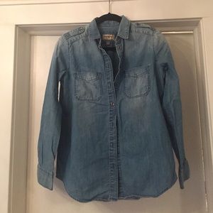 Boyfriend light wash denim button down