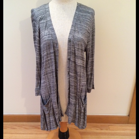 3/4 Sleeve Grey and White Cardigan