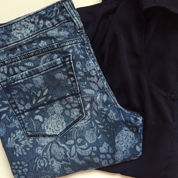 🎈Patterned Skinny Jeans