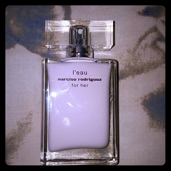 Narciso Rodriguez  l'eau for her