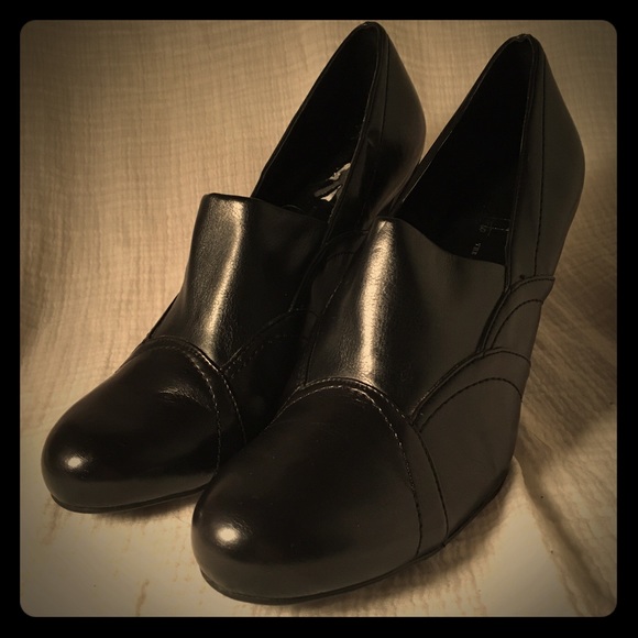 Franco Sarto bootie