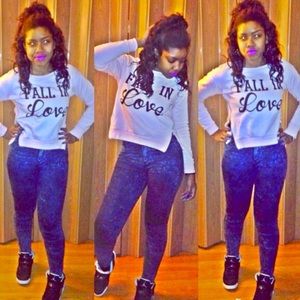 Fall in love sweater