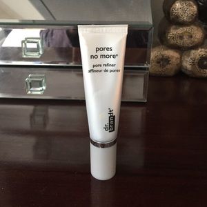 Dr Brandt pores no more