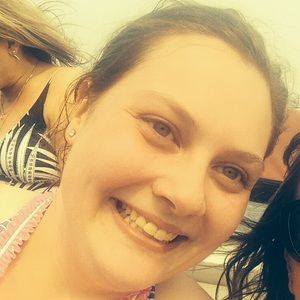 Meet your Posher, Meaghan