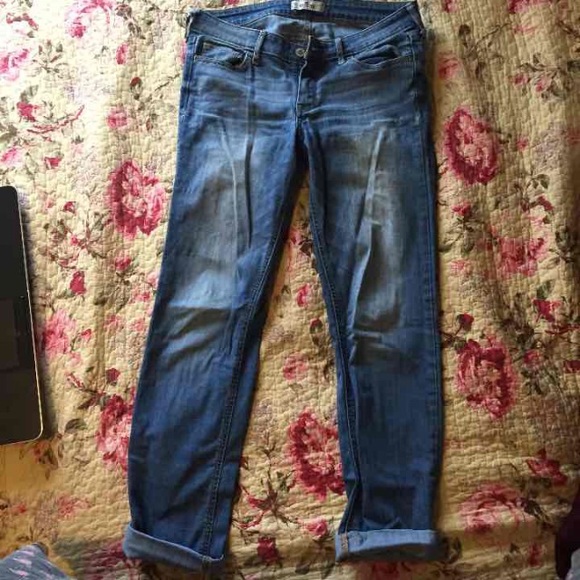 Hollister skinny jeans
