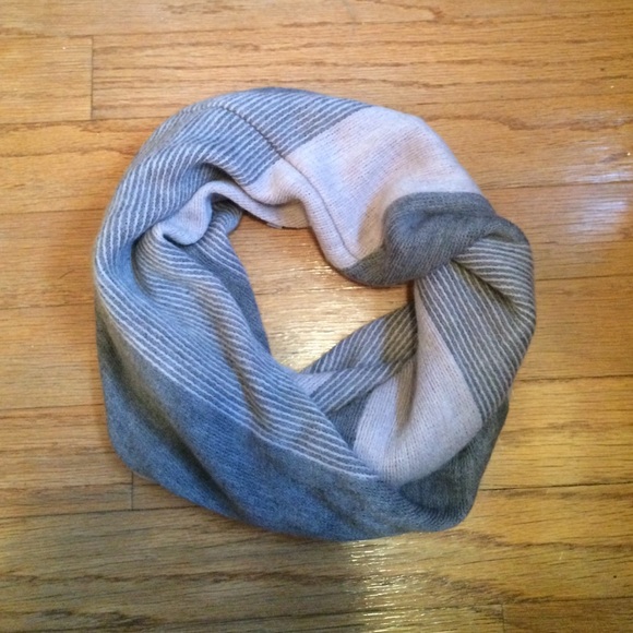 Infinite scarf