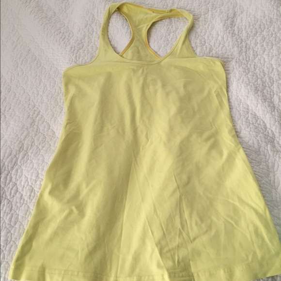Lululemon tank
