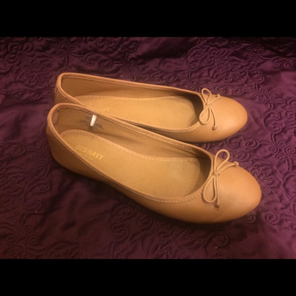 Old Navy Ballet Flats / Tan / Size 7