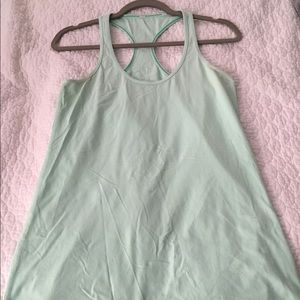 Lululemon tank