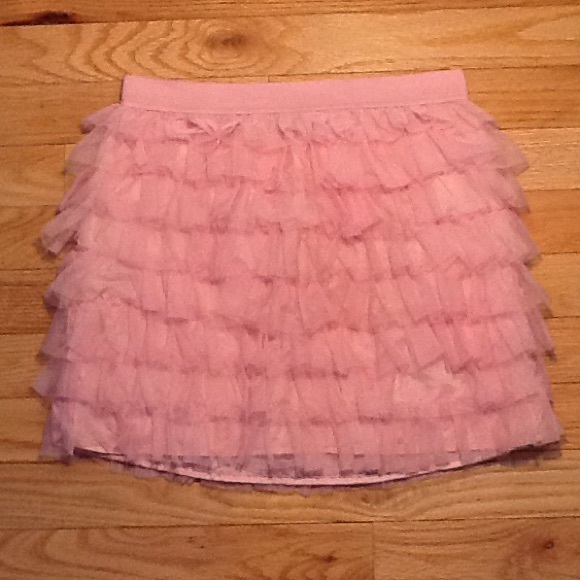 Kids pink ruffle skirt