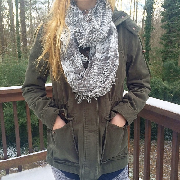 Grey Patterned Infinity Fashion Scarf