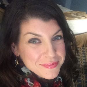 Meet your Posher, Nora