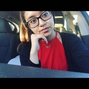 Meet your Posher, Lilly