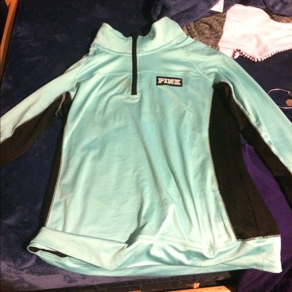 Ultimate VS half zip