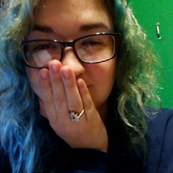 Meet your Posher, Kaelan - Picture 2 of 2