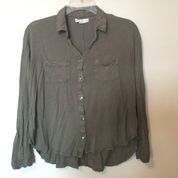 Urban Outfitters Cropped Button Down - Picture 1 of 3