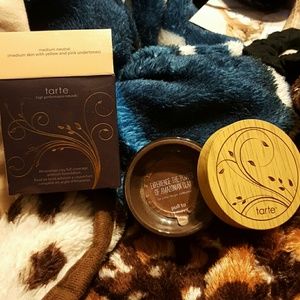 Tarte amazonian clay full coverage powder