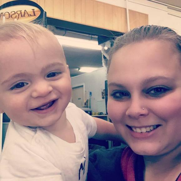 Meet your Posher, Zay