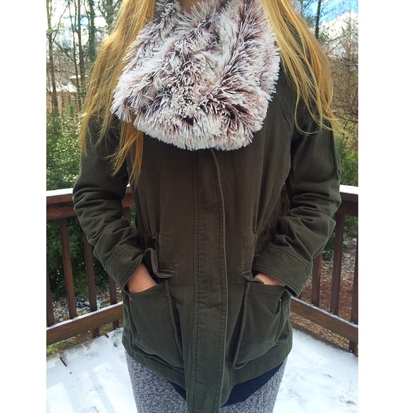Brown/White Faux Fur Scarf