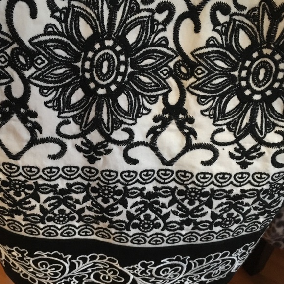 White House black market strapless dress - Picture 2 of 3