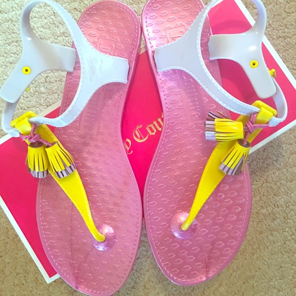 🔥PRICE DROP🔥 Juicy Couture Sandals