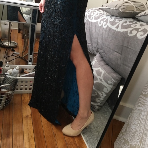 Black beaded prom dress - Picture 6 of 6