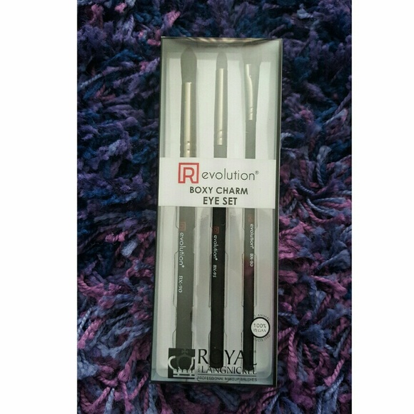 Royal Brush Eye Brush Set. NEW AND UNOPENED