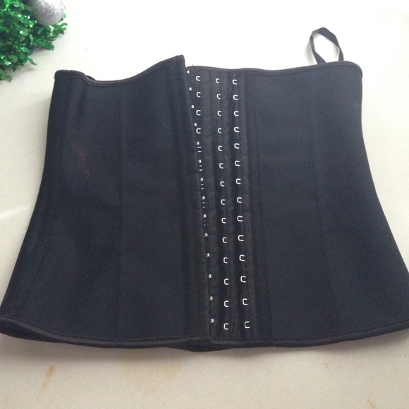 Yianna waist trainer