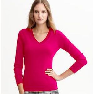 🎀BR 100% Cashmere V-Neck Sweater🎀